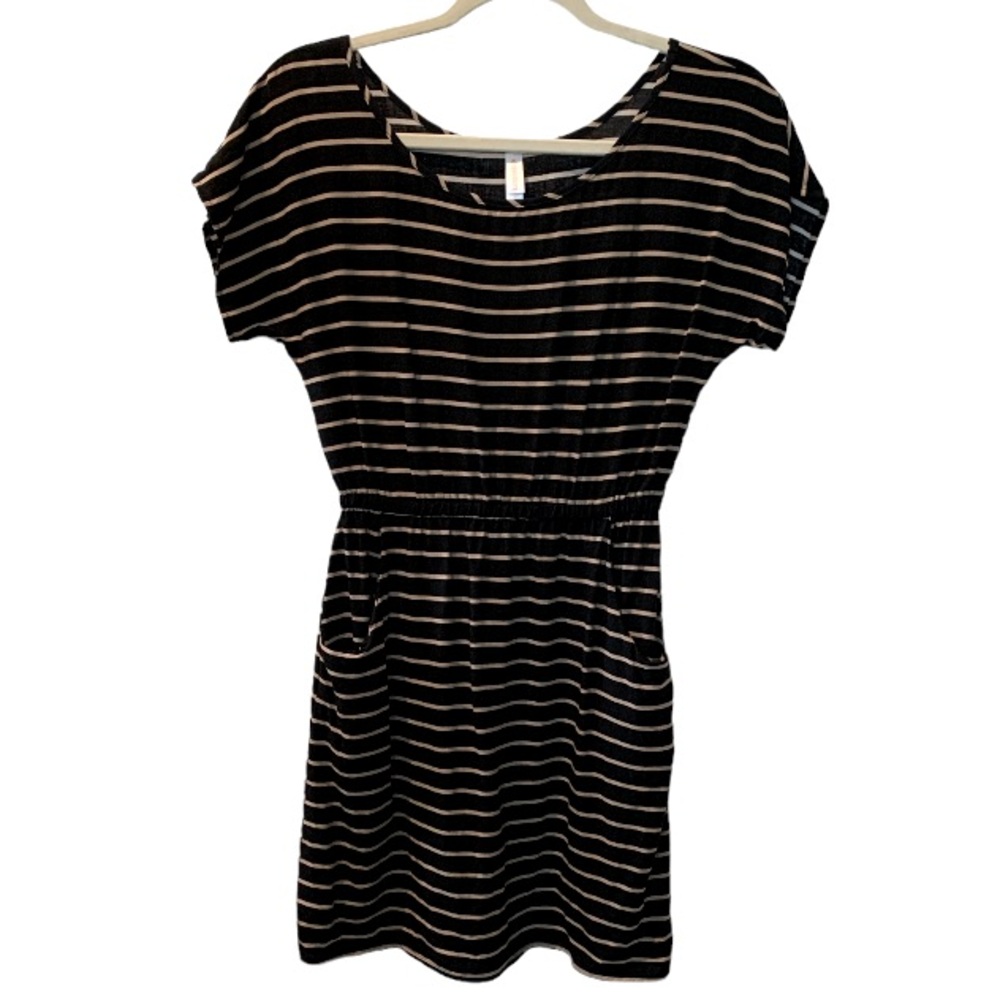 XHILARATION Women’s Black Beige Striped Short Sleeve Dress Size Small Normcore